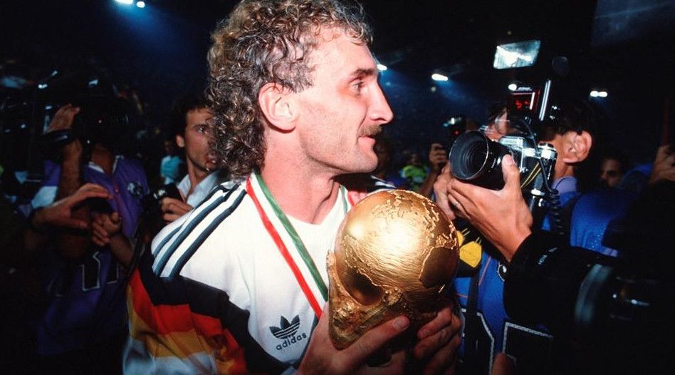 من تتويج ألمانيا بكأس العالم