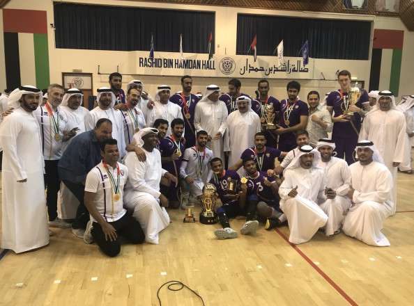 جانب من التتويج