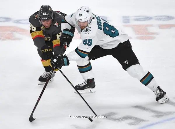 ?i=reuters%2f2018-04-29%2f2018-04-29t054444z_1661075430_nocid_rtrmadp_3_nhl-stanley-cup-playoffs-san-jose-sharks-at-vegas-golden-knights_reuters