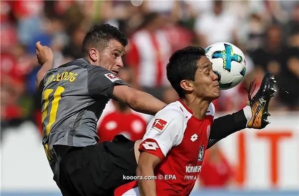 ?i=epa%2fsoccer%2f2018-04%2f2018-04-29%2f2018-04-29-06701006_epa