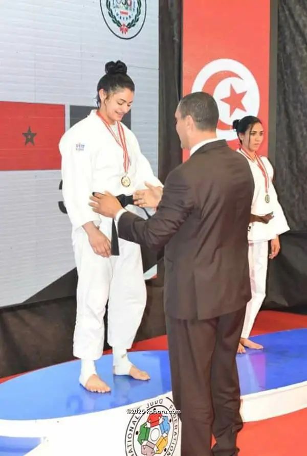 ?i=corr%2f48%2fkoo_48331