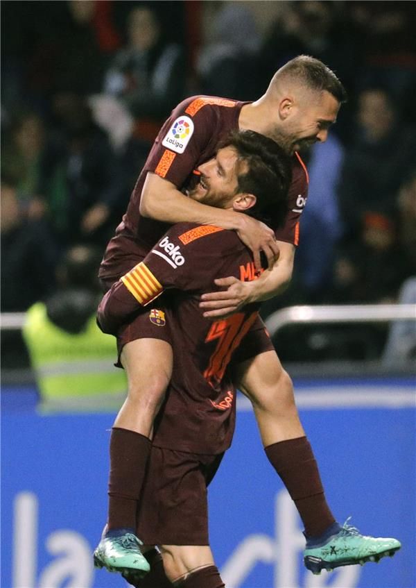  جوردي ألبا مع ميسي