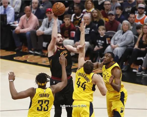?i=epa%2fbasketball%2f2018-04%2f2018-04-29-06701884_epa