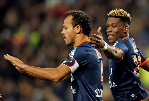 فيتورينو هيلتون