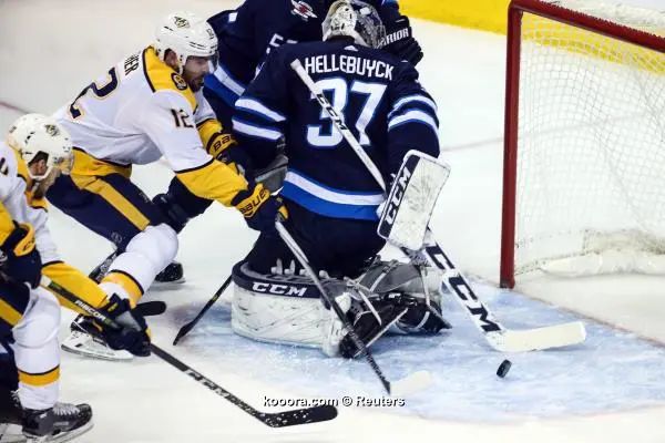 ?i=reuters%2f2018-05-02%2f2018-05-02t010035z_331249704_nocid_rtrmadp_3_nhl-stanley-cup-playoffs-nashville-predators-at-winnipeg-jets_reuters