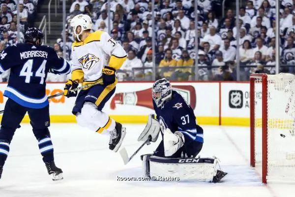 ?i=reuters%2f2018-05-02%2f2018-05-02t033318z_1809145861_nocid_rtrmadp_3_nhl-stanley-cup-playoffs-nashville-predators-at-winnipeg-jets_reuters