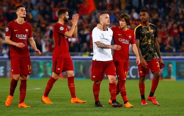 ناينجولان وسط لاعبي روما