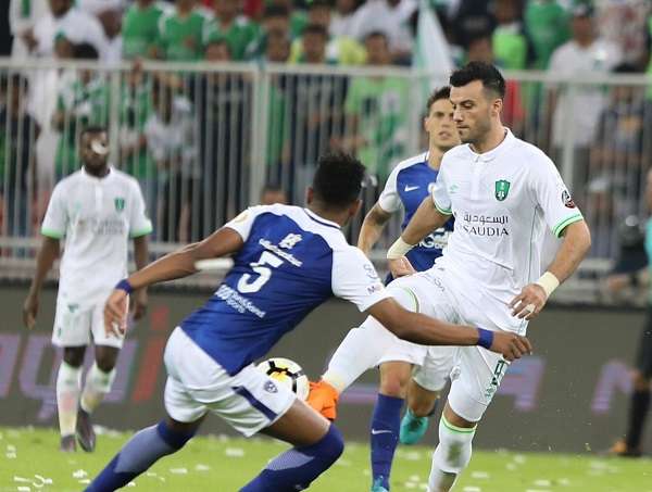من مباراة سابقة بين الأهلي والهلال