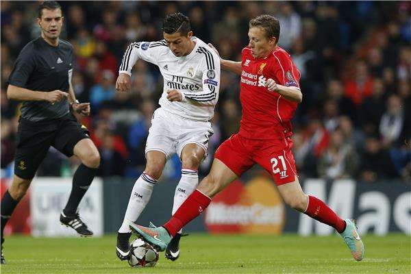 جانب من لقاء سابق بين الفريقين