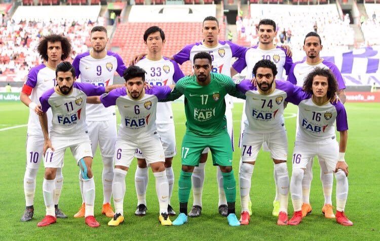 خالد عيسى مع الفريق