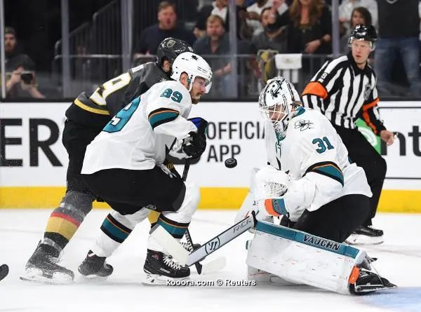 ?i=reuters%2f2018-05-05%2f2018-05-05t040515z_1287018879_nocid_rtrmadp_3_nhl-stanley-cup-playoffs-san-jose-sharks-at-vegas-golden-knights_reuters
