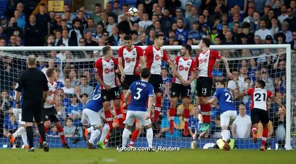?i=reuters%2f2018-05-05%2f2018-05-05t182159z_345534178_rc16e4f7f000_rtrmadp_3_soccer-england-eve-sou_reuters
