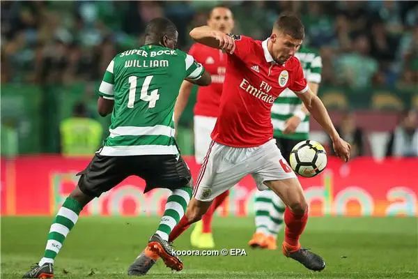 ?i=epa%2fsoccer%2f2018-05%2f2018-05-05%2f2018-05-05-06713962_epa