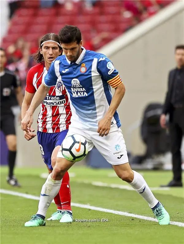 ?i=epa%2fsoccer%2f2018-05%2f2018-05-06%2f2018-05-06-06715243_epa