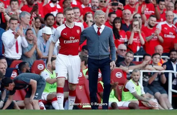 ?i=reuters%2f2018-05-06%2f2018-05-06t171202z_796095970_rc1c56d93da0_rtrmadp_3_soccer-england-ars-bur_reuters