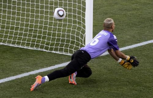 2010-06-13t133237z_01_wca144_rtridsp_3_soccer-world_reuters