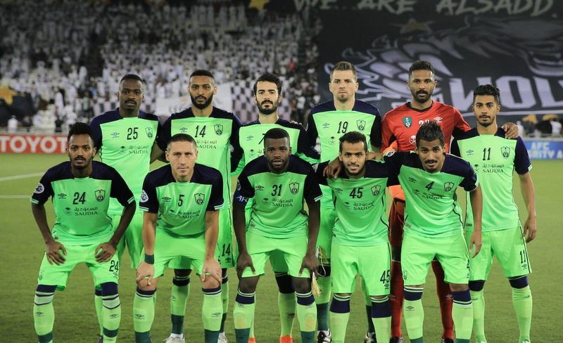 لاعبو الأهلي 