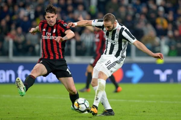 من مباراة سابقة بين الفريقين