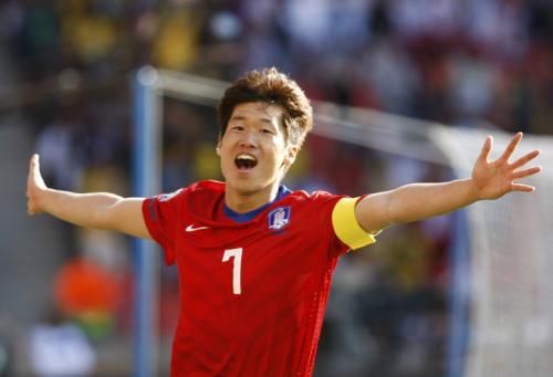 الكوري الجنوبي بارك جي سونغ يعتبر من خريجي فريق كيوتو الياباني