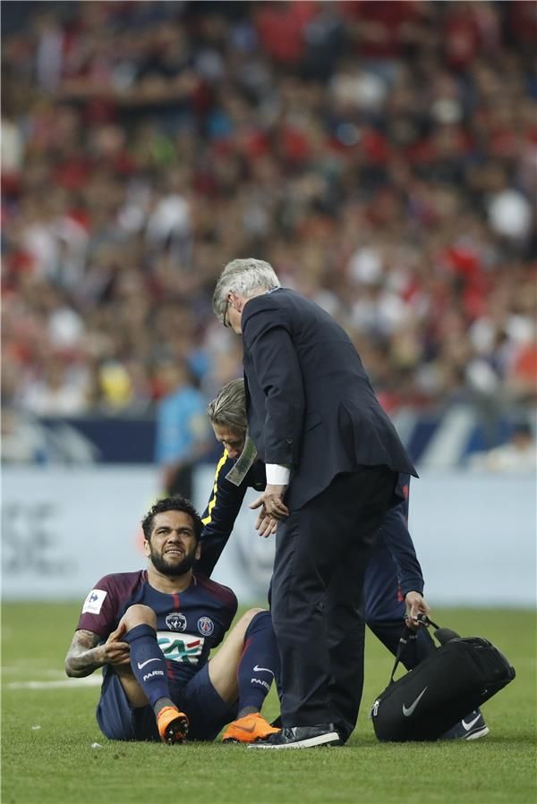 ألفيس بعد الأصابة 