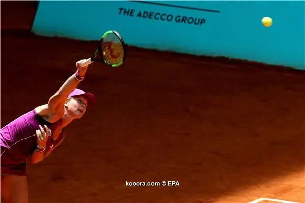 ?i=epa%2ftennis%2f2018-05%2f2018-05-09-06722330_epa