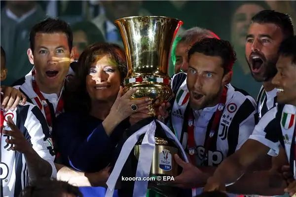 ?i=epa%2fsoccer%2f2018-05%2f2018-05-09%2f2018-05-09-06723992_epa