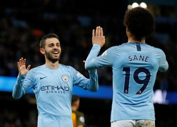 من فرحة لاعبي مانشستر سيتي