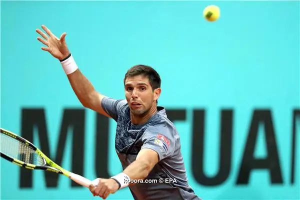 ?i=epa%2ftennis%2f2018-05%2f2018-05-09-06723708_epa