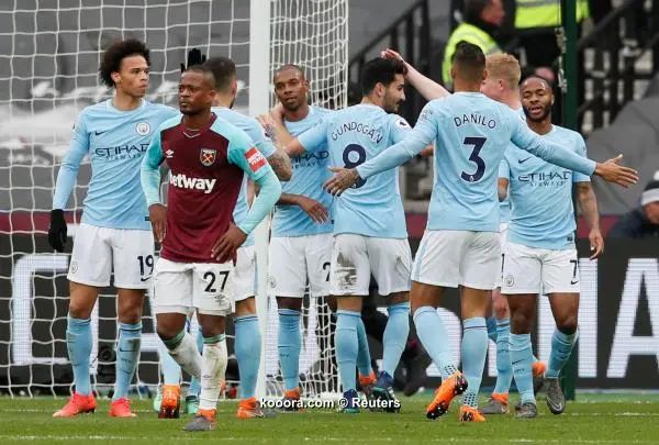?i=reuters%2f2018-04-29%2f2018-04-29t144353z_419802409_rc122fc8d350_rtrmadp_3_soccer-england-whu-mci_reuters