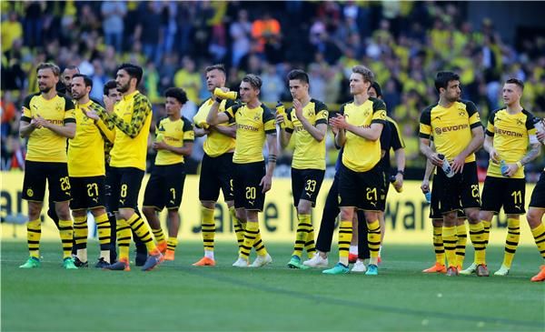 لاعبو دورتموند