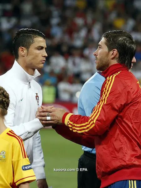 ?i=epa%2fsoccer%2f2012-06%2f2012-06-27%2f2012-06-27-50407045