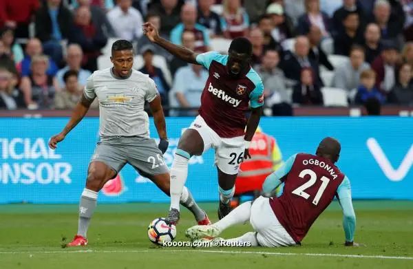 ?i=reuters%2f2018-05-10%2f2018-05-10t191254z_81677774_rc1a53adf920_rtrmadp_3_soccer-england-whu-mun_reuters
