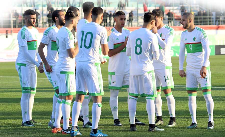 لاعبو الجزائر 