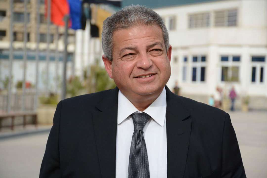 خالد عبد العزيز