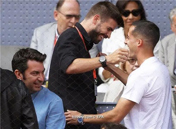 ?i=epa%2ftennis%2f2018-05%2f2018-05-11-06728719_epa