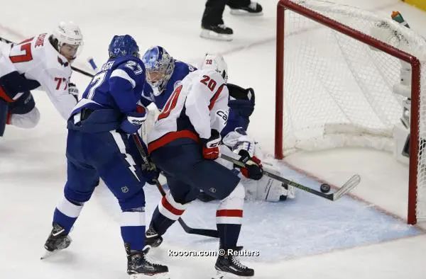 ?i=reuters%2f2018-05-12%2f2018-05-12t020909z_1951694304_nocid_rtrmadp_3_nhl-stanley-cup-playoffs-washington-capitals-at-tampa-bay-lightning_reuters
