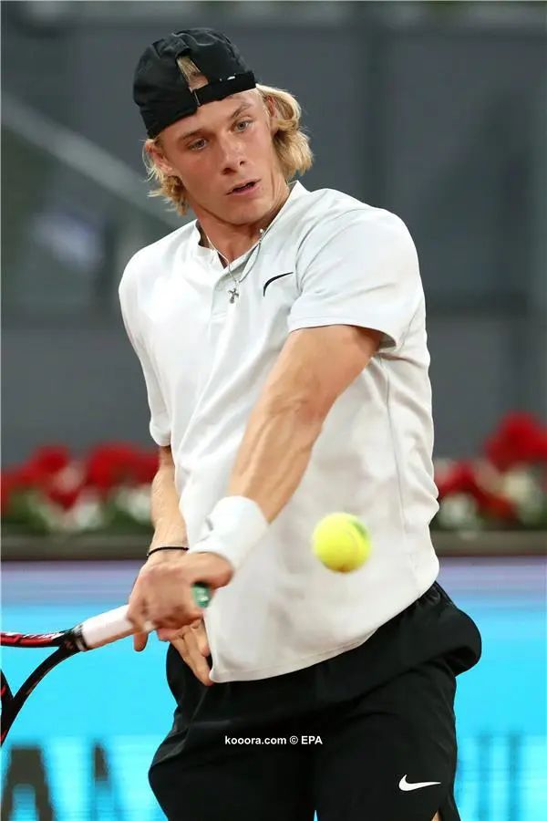 ?i=epa%2ftennis%2f2018-05%2f2018-05-12-06732076_epa