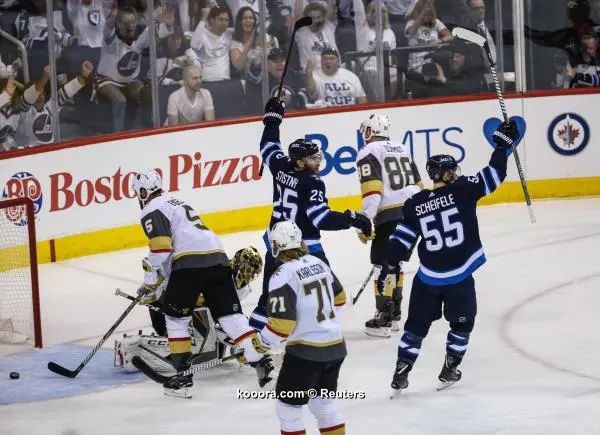 ?i=reuters%2f2018-05-13%2f2018-05-13t012318z_1561390230_nocid_rtrmadp_3_nhl-stanley-cup-playoffs-vegas-golden-knights-at-winnipeg-jets_reuters
