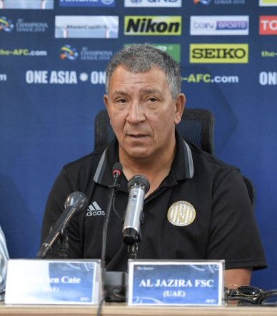 هينك تين كات من المؤتمر الصحفي