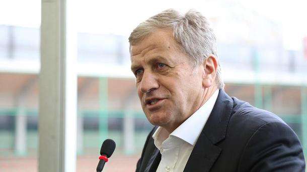  ثروت ياردمجي نائب رئيس الاتحاد التركي