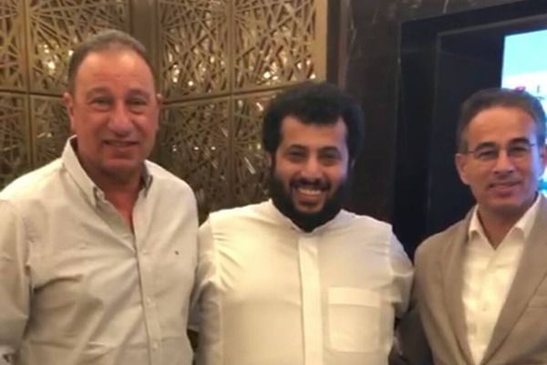 الخطيب مع تركي آل الشيخ