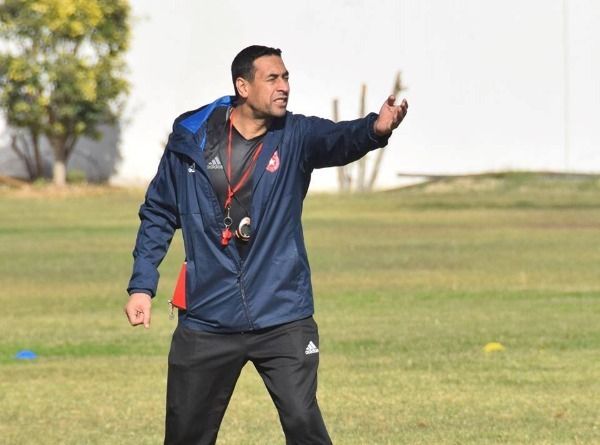 علي بومنيجل