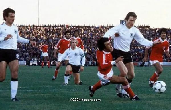 ?i=corr%2f51%2fkoo_51409