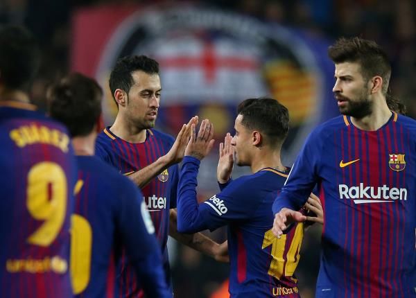 لاعبو برشلونة