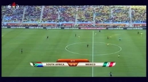 القناة الحكومية لكوريا الشمالية أثارت الشكوك عندما بثت مباراة الإفتتاح ببث مسجل وبشكل مفاجئ