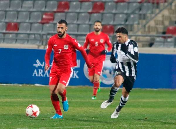 مباراة سابقة بين الفريقين