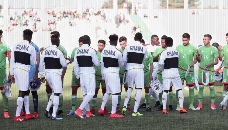 جانب من لقاء الذهاب 