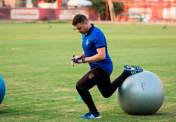 أنيس الشعلالي