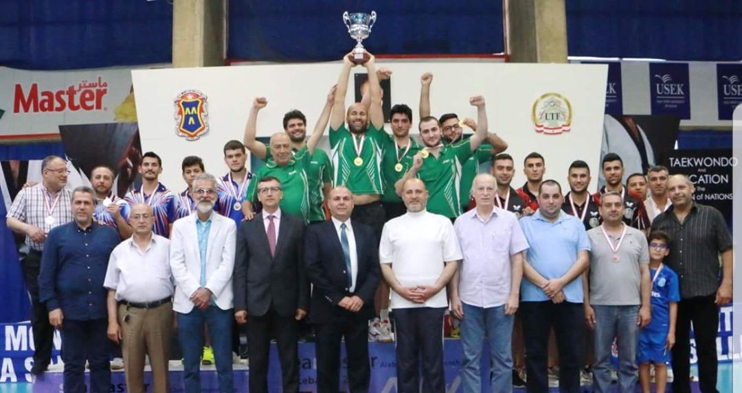 فريق تول للرجال