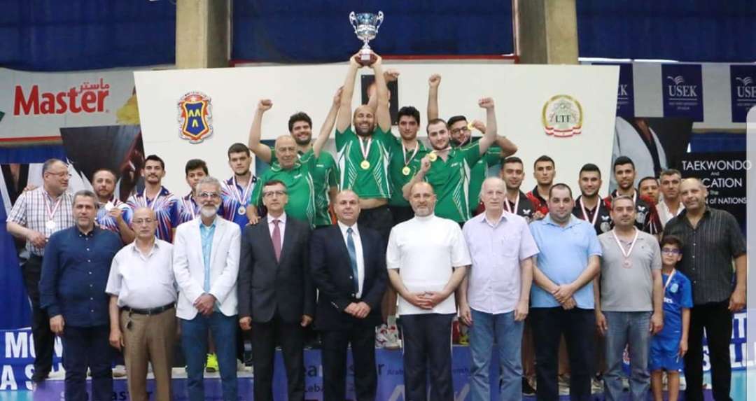 فريق تول للرجال